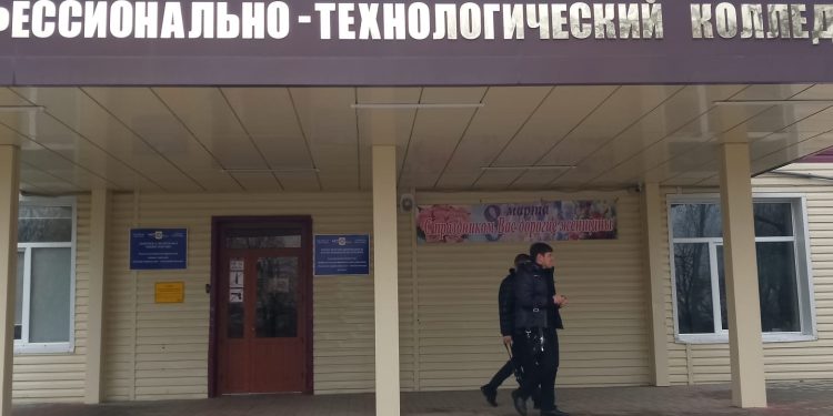 ВЫЕЗДНОЕ МЕРОПРИЯТИЕ В ГБПОУ «ЧЕЧЕНСКИЙ ПРОФЕССИОНАЛЬНО-ТЕХНОЛОГИЧЕСКИЙ КОЛЛЕДЖ» ПО ТЕМЕ: «КАК РАБОТОДАТЕЛИ ОБМАНЫВАЮТ СОИСКАТЕЛЕЙ И НОВЫХ РАБОТНИКОВ»